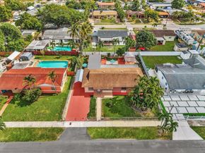 17231 NW 53rd Pl, Miami Gardens FL 33055