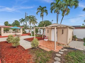 17231 NW 53rd Pl, Miami Gardens FL 33055