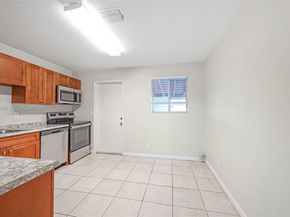 3680 SW 16th St, Fort Lauderdale FL 33312