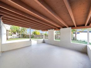 3680 SW 16th St, Fort Lauderdale FL 33312