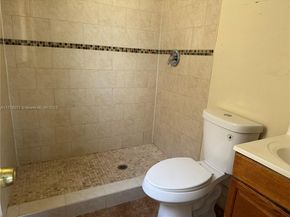 10724 Royal Palm Blvd 13, Coral Springs FL 33065