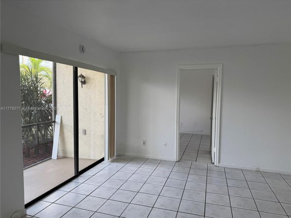 10724 Royal Palm Blvd 13, Coral Springs FL 33065