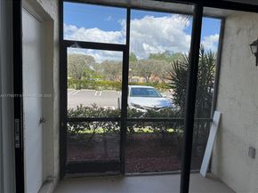 10724 Royal Palm Blvd 13, Coral Springs FL 33065