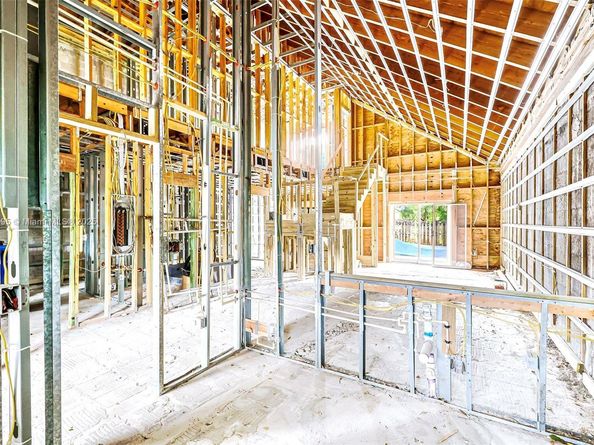 6884 NW 30 Ave, Fort Lauderdale FL 33309