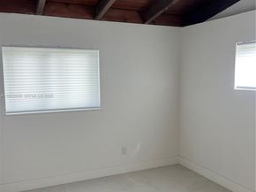 601 NW 198th St, Miami Gardens FL 33169