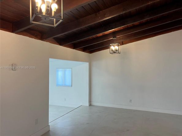 601 NW 198th St, Miami Gardens FL 33169