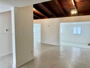 601 NW 198th St, Miami Gardens FL 33169