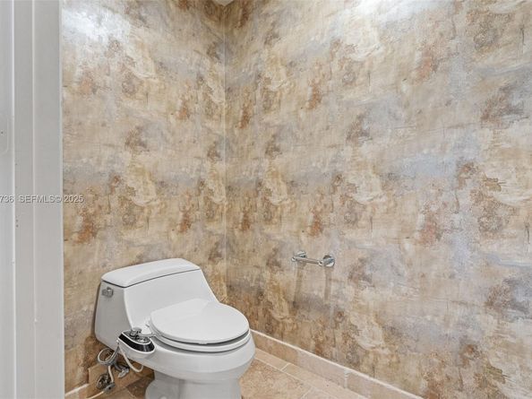 1819 SE 17th St 603, Fort Lauderdale FL 33316