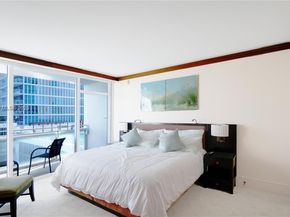 6801 Collins Ave 710, Miami Beach FL 33141