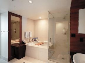 6801 Collins Ave 710, Miami Beach FL 33141