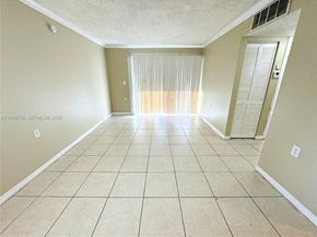 1141 Lake Victoria Dr E, West Palm Beach FL 33411