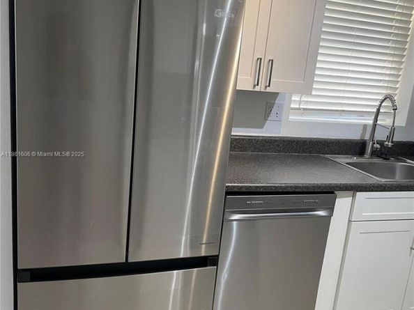 Undisclosed Address #A11861606, Sunrise FL 33351