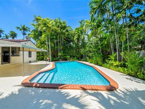 739 Lakeview Dr, Miami Beach FL 33140