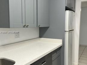 1420 Atlantic Shores Blvd 237, Hallandale Beach FL 33009