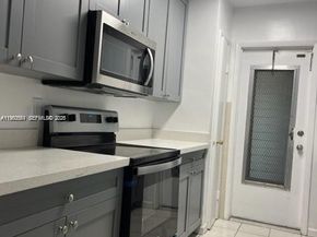 1420 Atlantic Shores Blvd 237, Hallandale Beach FL 33009