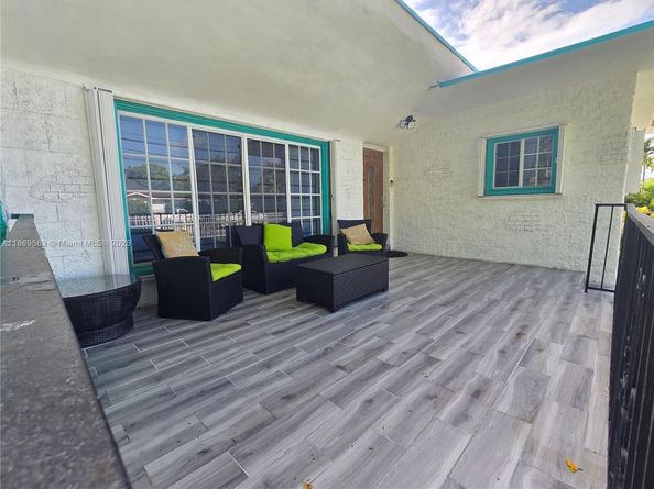 13895 NE 11th Ave, North Miami FL 33161