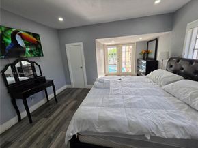 13895 NE 11th Ave, North Miami FL 33161