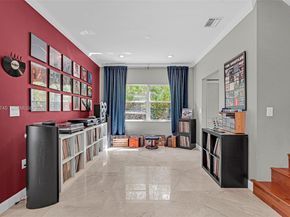 1425 Weeping Willow Way, Hollywood FL 33019