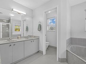 1425 Weeping Willow Way, Hollywood FL 33019