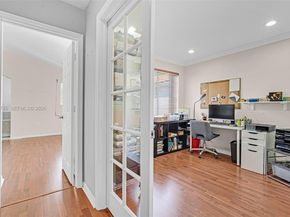 1425 Weeping Willow Way, Hollywood FL 33019