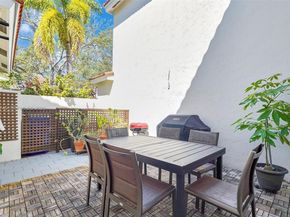 1425 Weeping Willow Way, Hollywood FL 33019