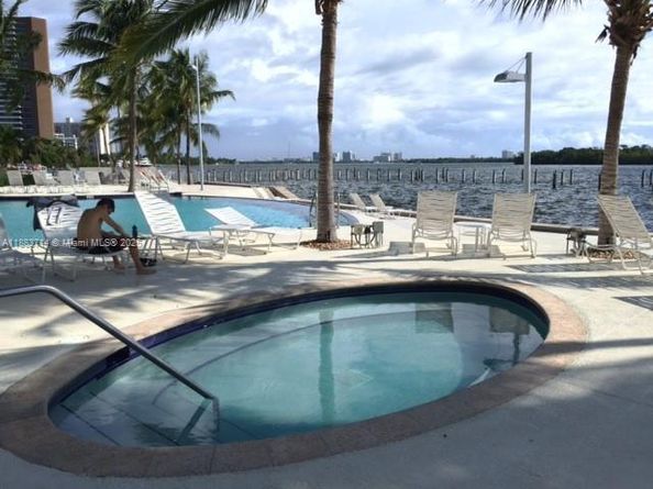 Undisclosed Address #A11883714, Miami FL 33138