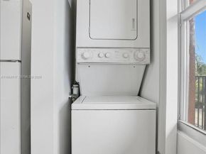 601 SW 142nd Ave 304Q, Pembroke Pines FL 33027