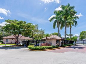 3549 W Inverrary Blvd W, Lauderhill FL 33319