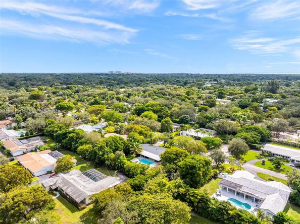 7291 SW 129th St, Pinecrest FL 33156