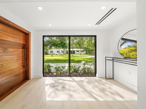 7291 SW 129th St, Pinecrest FL 33156