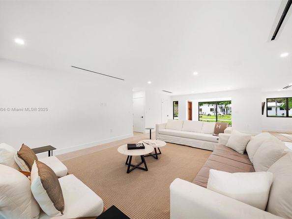 7291 SW 129th St, Pinecrest FL 33156