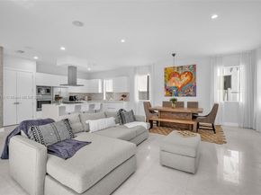 7457 NW 101st Ave, Doral FL 33178