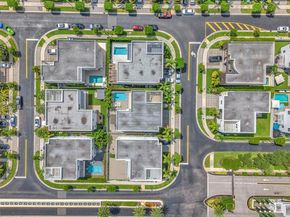 7457 NW 101st Ave, Doral FL 33178