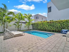 7457 NW 101st Ave, Doral FL 33178