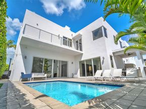 7457 NW 101st Ave, Doral FL 33178