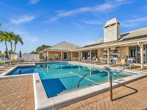 120 Cypress Club Dr 202, Pompano Beach FL 33060