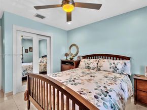 120 Cypress Club Dr 202, Pompano Beach FL 33060