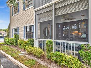 120 Cypress Club Dr 202, Pompano Beach FL 33060
