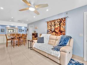 120 Cypress Club Dr 202, Pompano Beach FL 33060