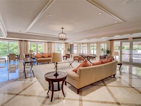 20000 E Country Club Dr 512, Aventura FL 33180