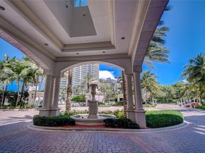 20000 E Country Club Dr 512, Aventura FL 33180