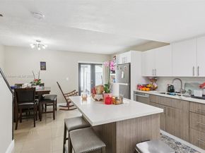 8389 NW 8th St 7, Miami FL 33126