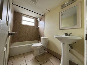 608 SW 16th Ave, Fort Lauderdale FL 33312