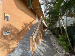 608 SW 16th Ave, Fort Lauderdale FL 33312