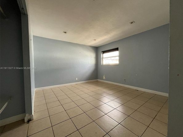 608 SW 16th Ave, Fort Lauderdale FL 33312