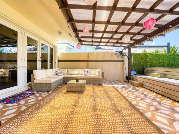 752 NW 134th Ave, Miami FL 33182