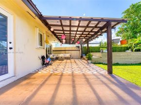 752 NW 134th Ave, Miami FL 33182