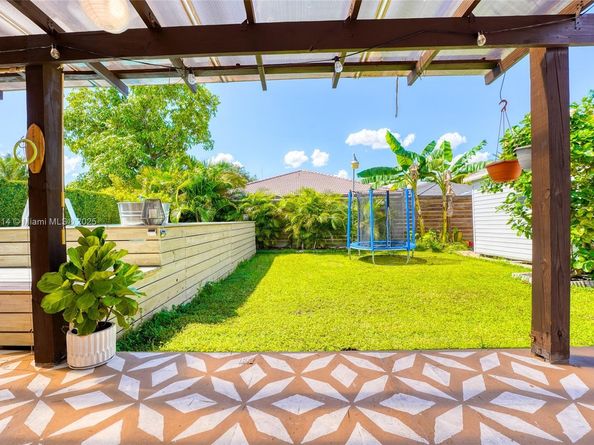 752 NW 134th Ave, Miami FL 33182