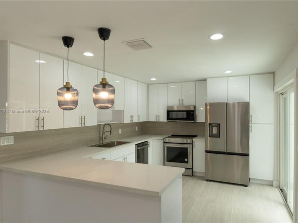 11872 SW 196th Ter, Miami FL 33177