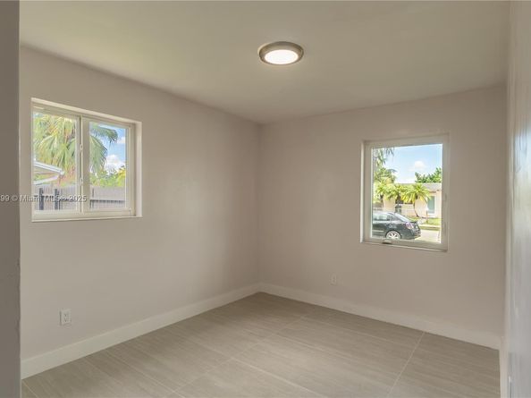 11872 SW 196th Ter, Miami FL 33177